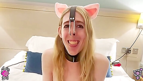 Jessica Bloom Dominates Her New Pig Fuck Toy Jenby Doll