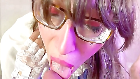 Mature brunette with shaved pussy plays with the big cock